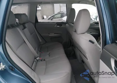 2010 Subaru Forester 2.5X Limited из США, поврежденный, VIN JF2SH6DC8AH788443